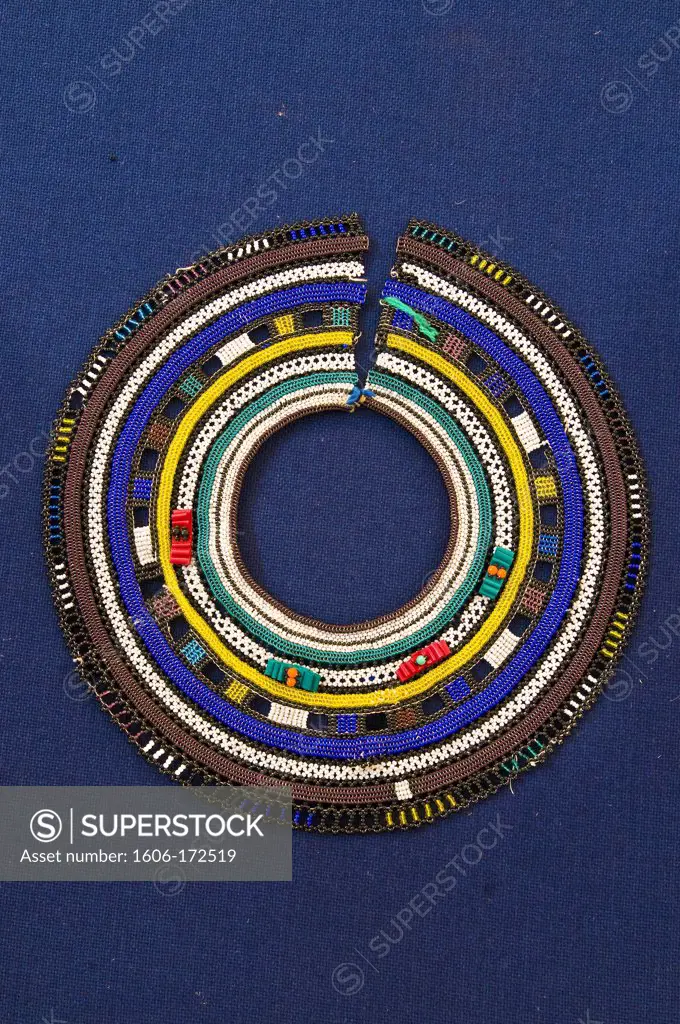 Africa, South Africa, Mpumalanga Province, Ndebele tribe, Loopsruit cultural village, Ndebele Museum, pearl necklace called 'Irasu'