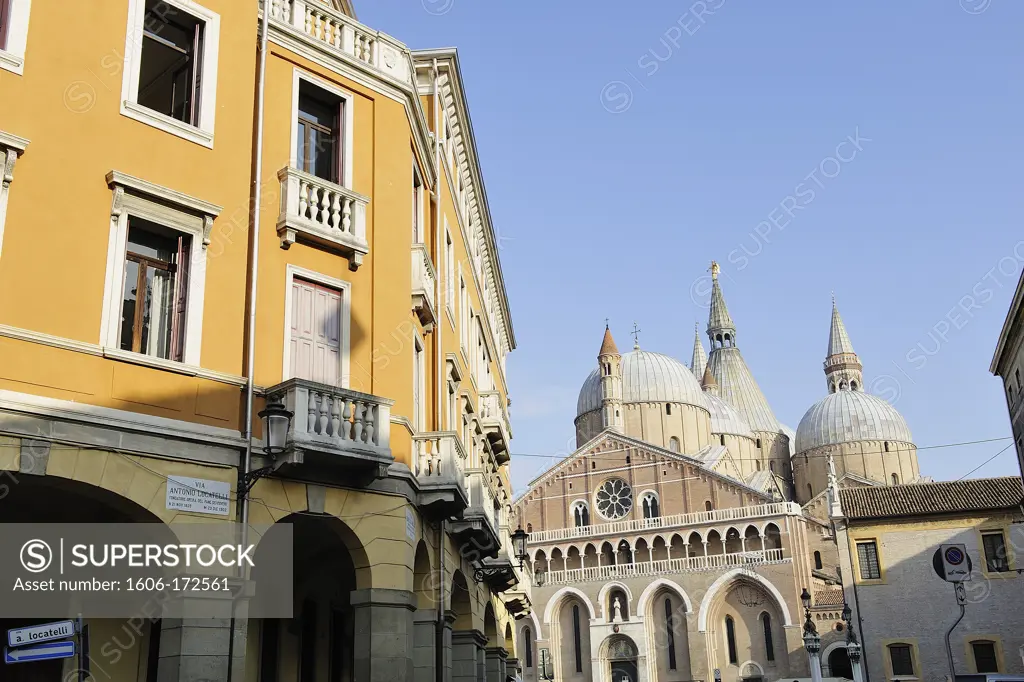 Italy, Veneto, City of Padua, City center, Saint Anthony Basilica
