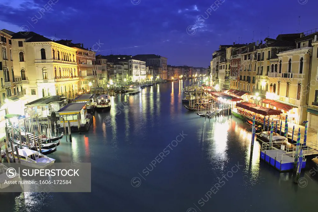 Italy, Venice, plunging View(Sight) of the Grand Canal, Seen from the Bridge(Deck) of Rialto