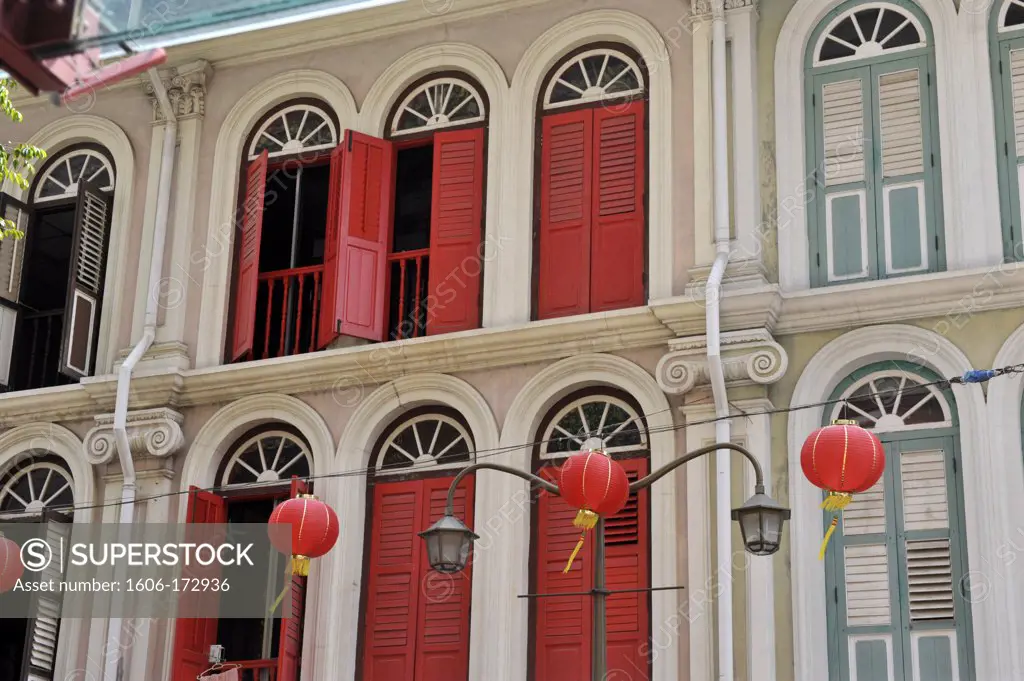Asia, Southeast Asia, Singapore, the temple of the Tooth Relic of Buddha, Chinese neighborhood, front of a house