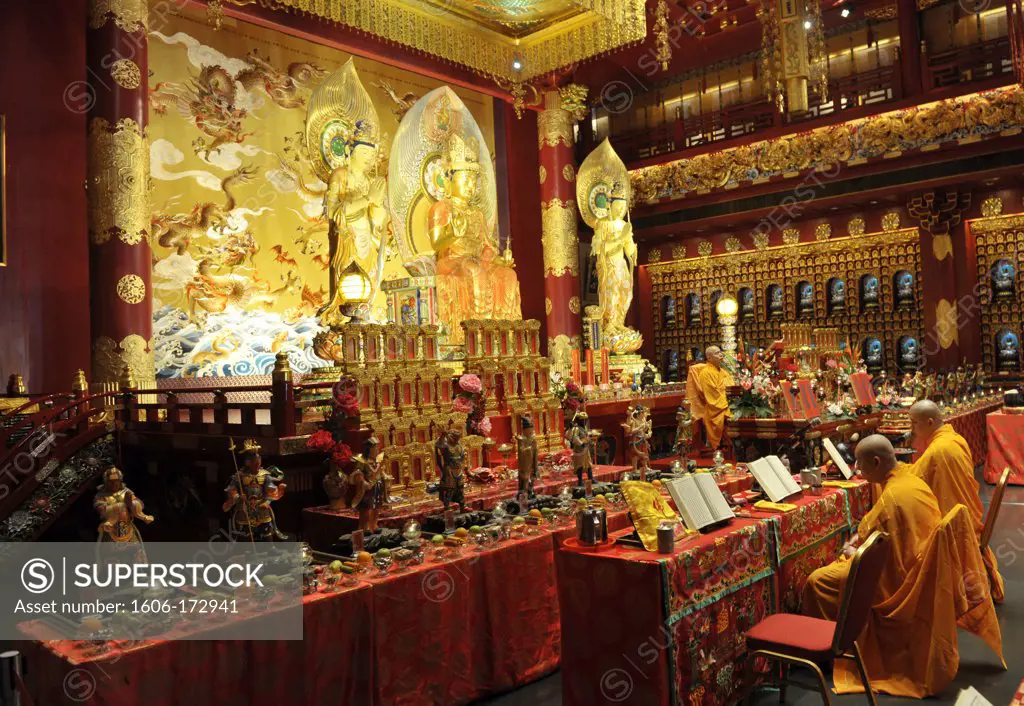 Asia, Southeast Asia, Singapore, the temple of the Tooth Relic of Buddha, Chinese neighborhood, religious ceremony