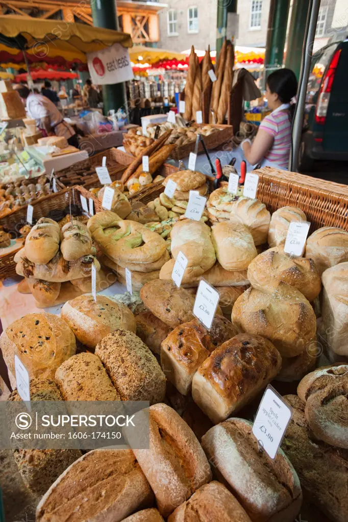 England,London,Southwark,Borough Market,Bakery,Bread Display