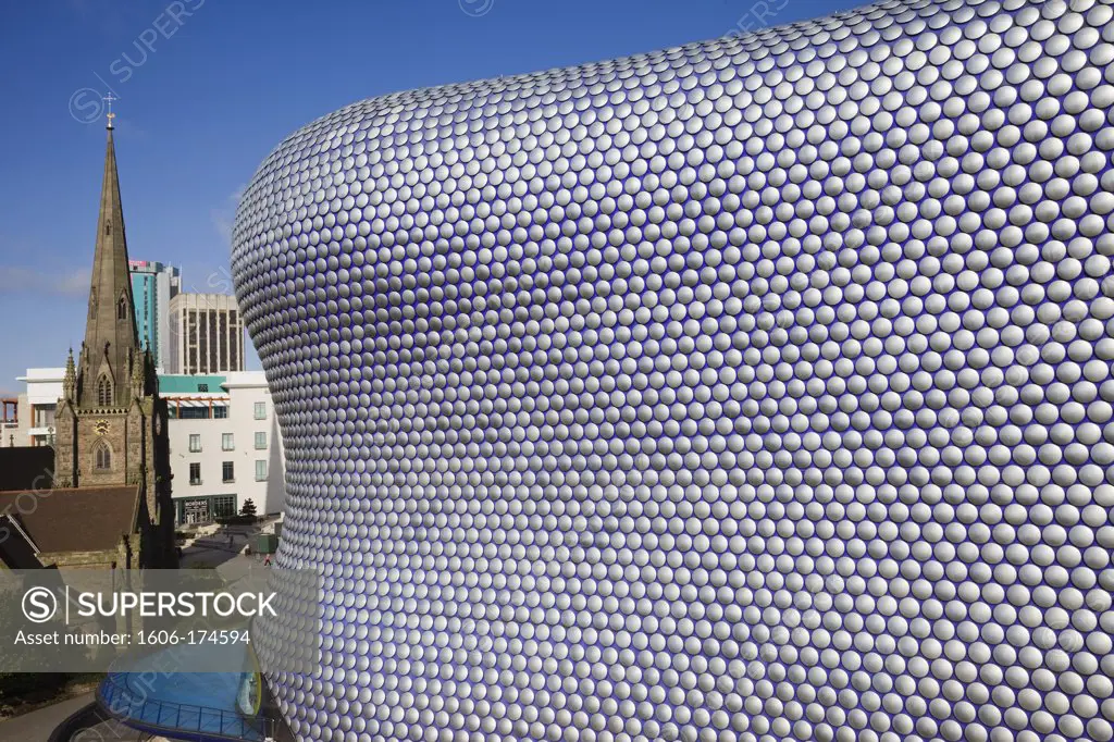 England,Birmingham,Selfridges Department Store designed by future Systems and St.Martins Church Spire at the Bullring Shopping Mall