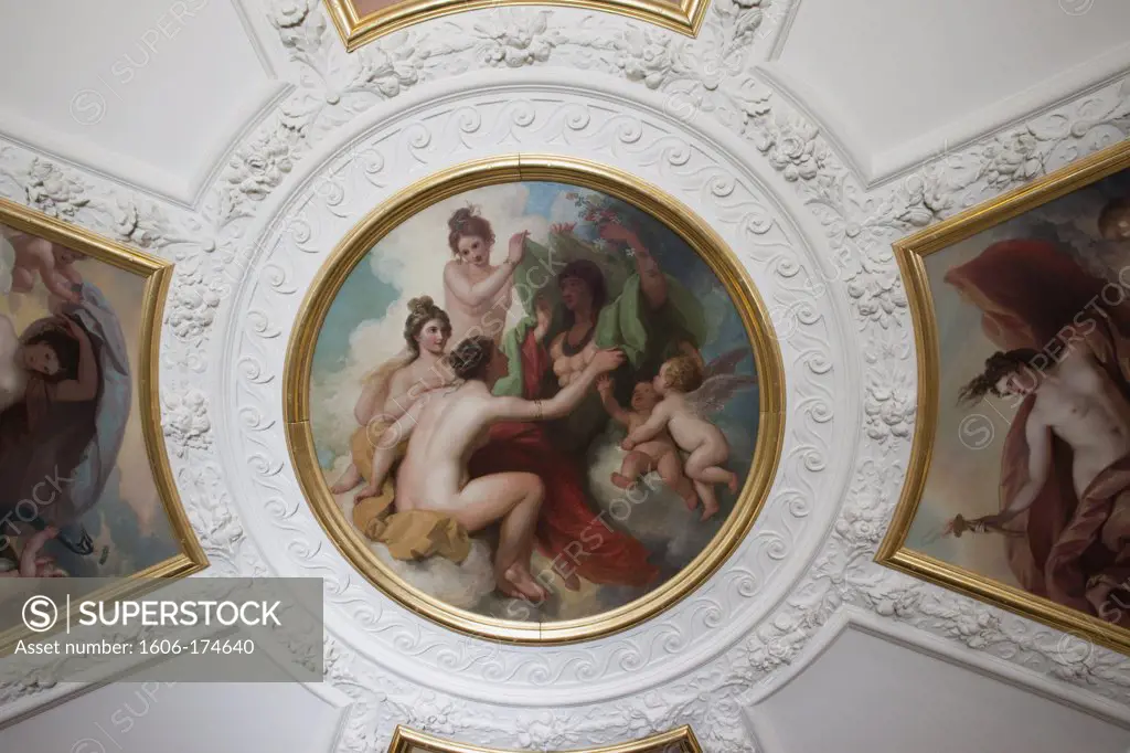 England,London,Piccadilly,Burlington House,Royal Acadamy of Arts,Entrance Ceiling Artwork