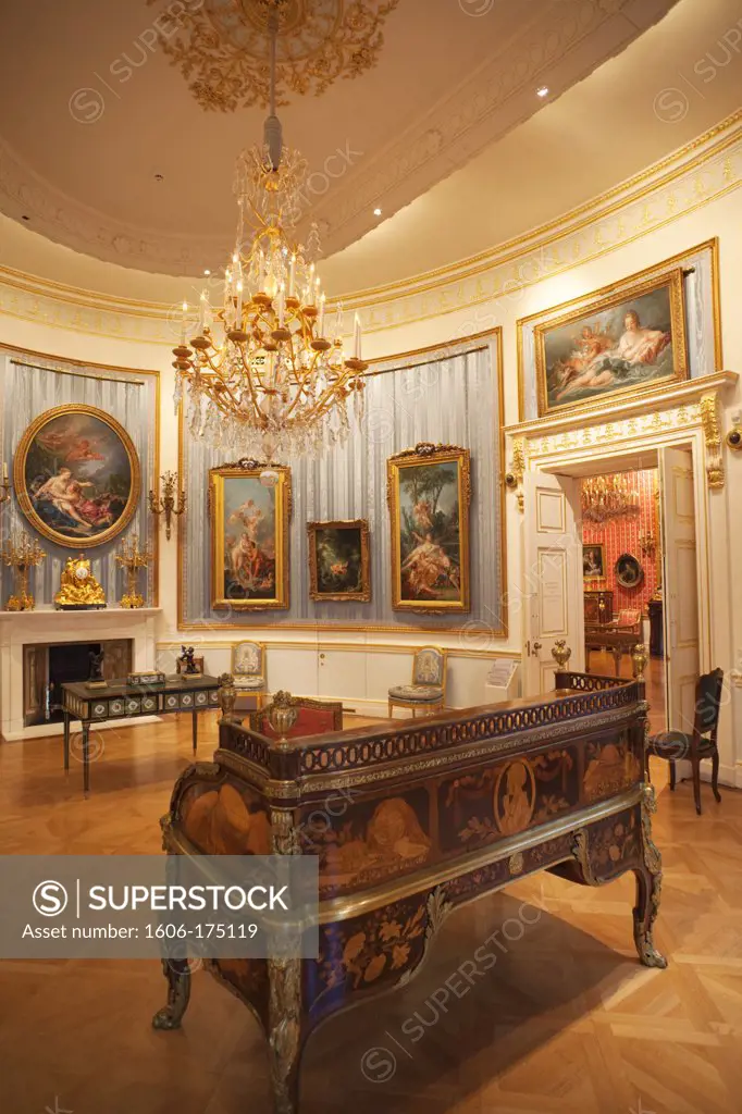 England,London,The Wallace Collection Art Gallery,The Oval Drawing Room