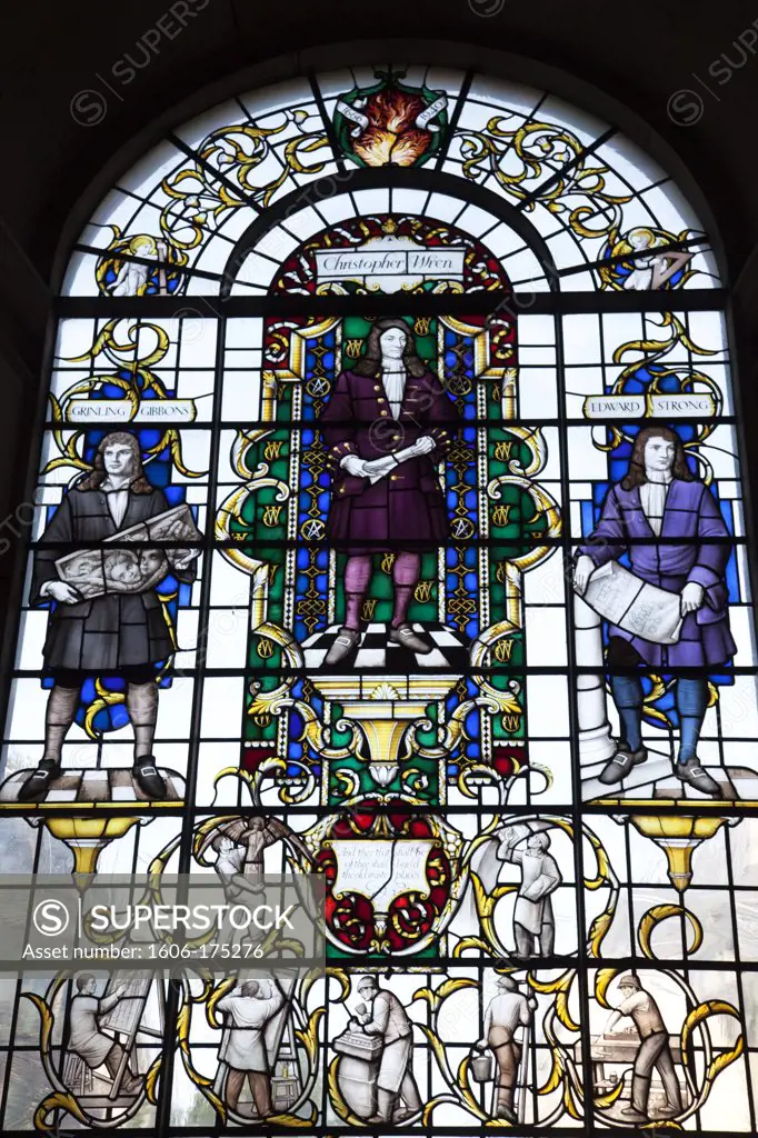 England,London,City of London,St.Lawrence Jewry Church,Stained Glass Window depicting Sir Christopher Wren by Christopher Webb
