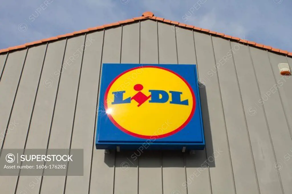France, Pornic, Sign of the 'LIDL' store