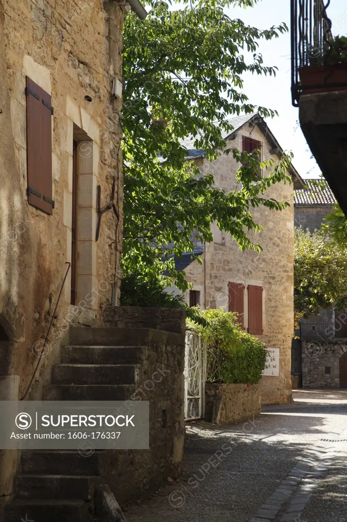 France, Midi-pyrenees, Aveyron (12), Larzac country, Sainte-Eulalie-de-Cernon (Unesco world heritage)