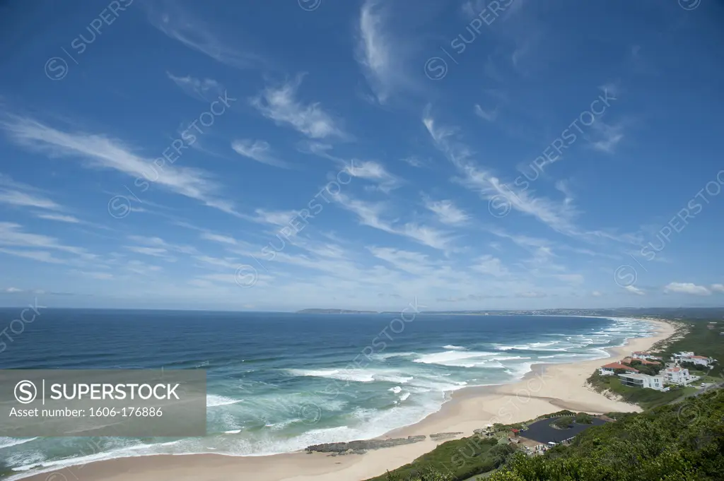 SOUTH AFRICA  - WESTERN CAPE PROVINCE -  THE BEACH OF KEURBOUMSTRAND  AND THE INDIAN OCEAN