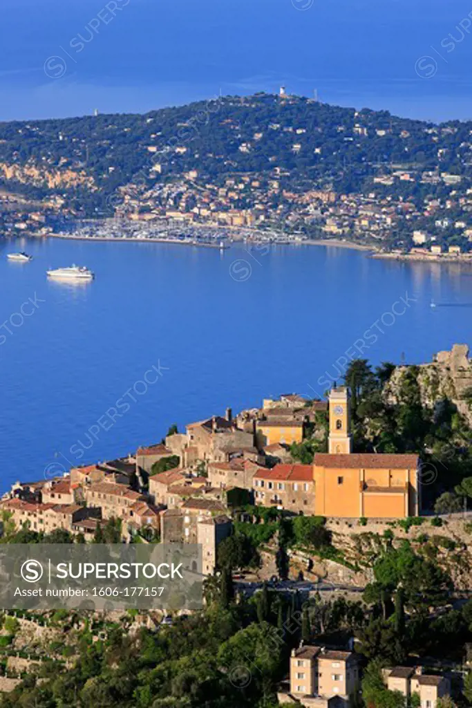 France, Alpes-Maritime (06), Eze, perched village dominated by its baroque church and citadel,