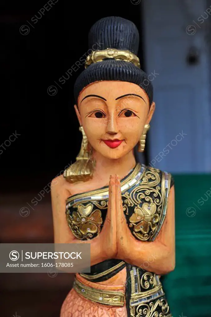 Asia, Southeast Asia, Laos, Luang Prabang, statue