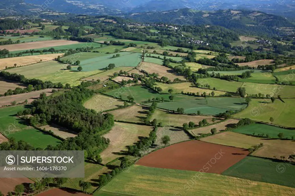 France, Aveyron (12) agricultural landscape of plateaus of the Aveyron to Bournazel (aerial photo)