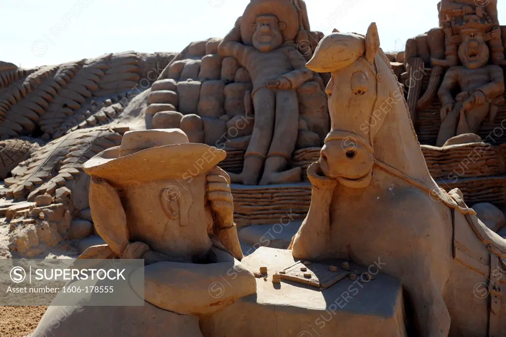 fantastic sand sculpture on summer portugal exhibition of sand sculptures in Pêra,Algarve Coast,Portugal,South Europa,Europa