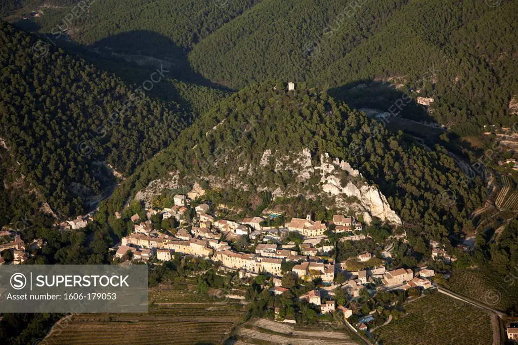France, Vaucluse (84), Seguret, the town labeled More Fine-Villages-de-France (aerial photo),