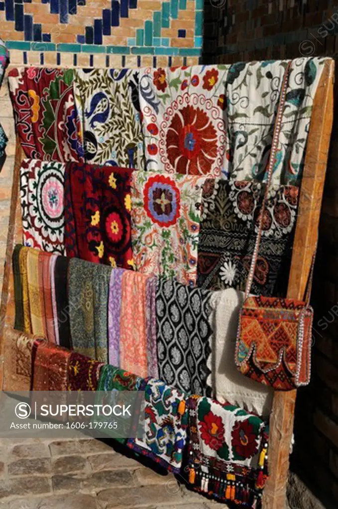 UZBEKISTAN SAMARKAND fabrics and embroyderies for sale for the tourists