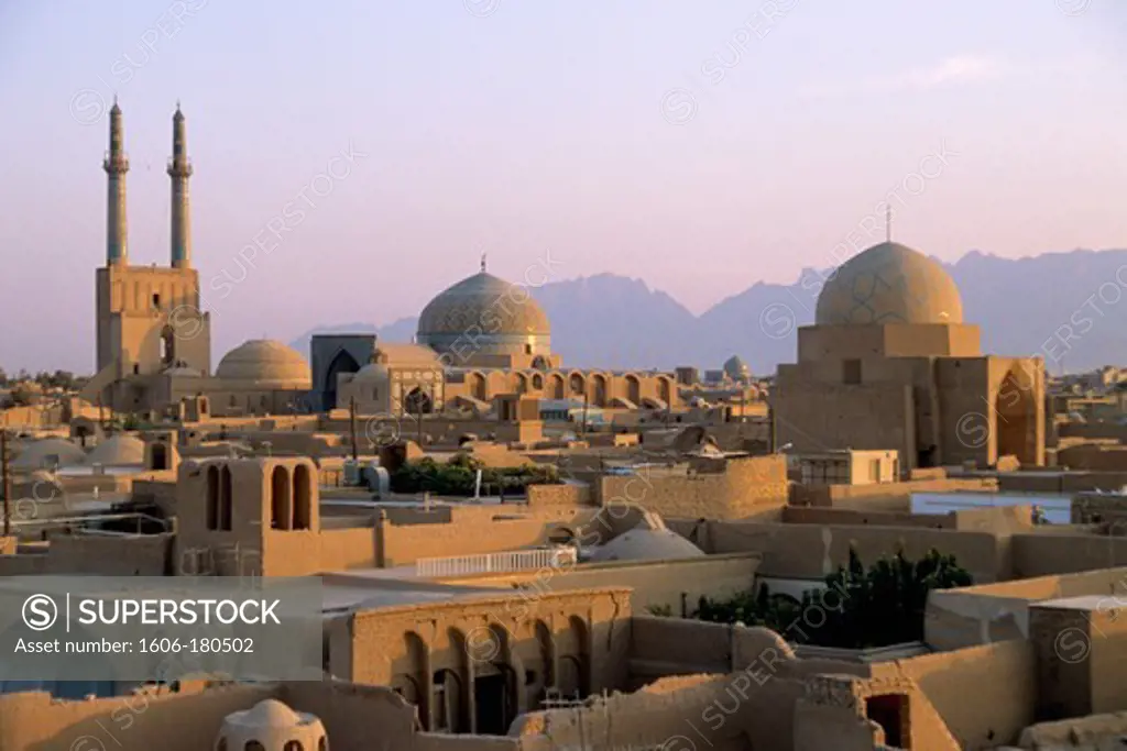 Iran Yazd skyline