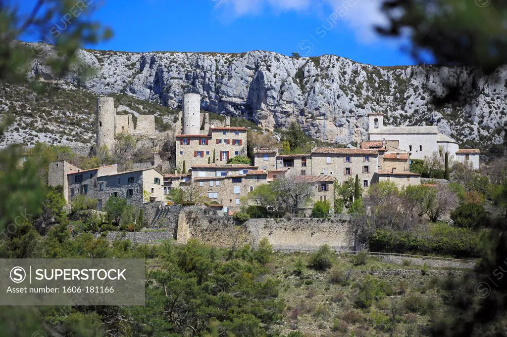 France, Var (83), labeled Village Bargème The Most Beautiful Villages of France, overlooking the village, the remains of the medieval castle of the twelfth century