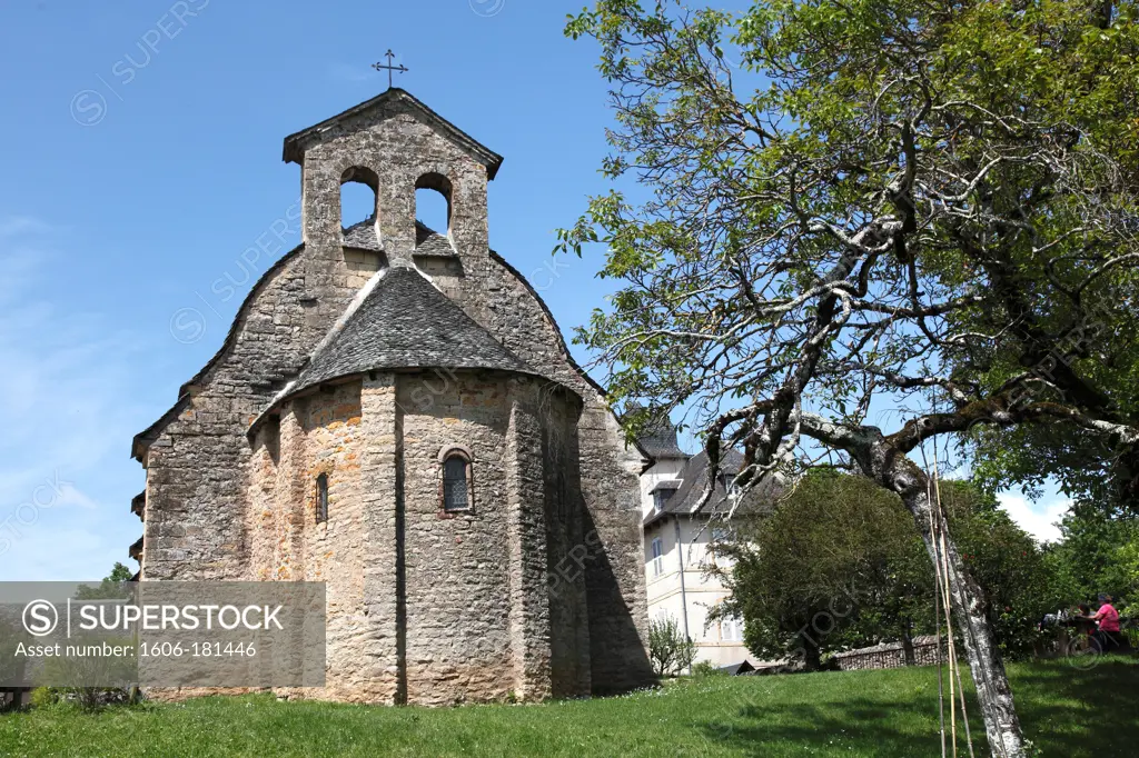 France, Midi-pyrénées, Aveyron (12), Lot valley, Saint-Come-d'Olt, saint Pierre de Brouisse chapel