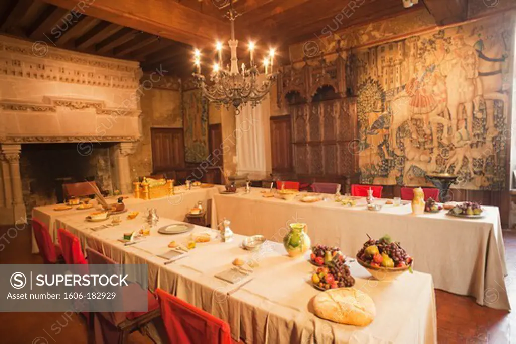 France,Loire Valley,Langeais Castle,Dining Room