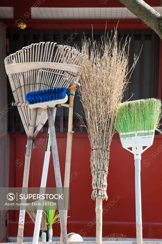 Japan,Tokyo,Asakusa,Western and Japanese Style Brooms