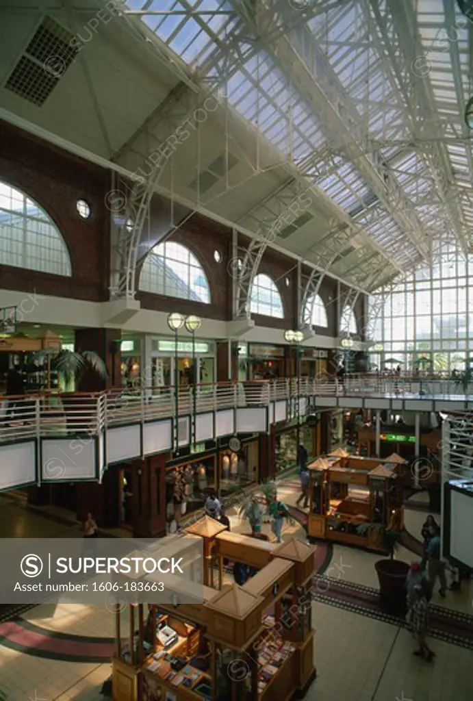 South Africa, Cape Town, shopping centre interior,