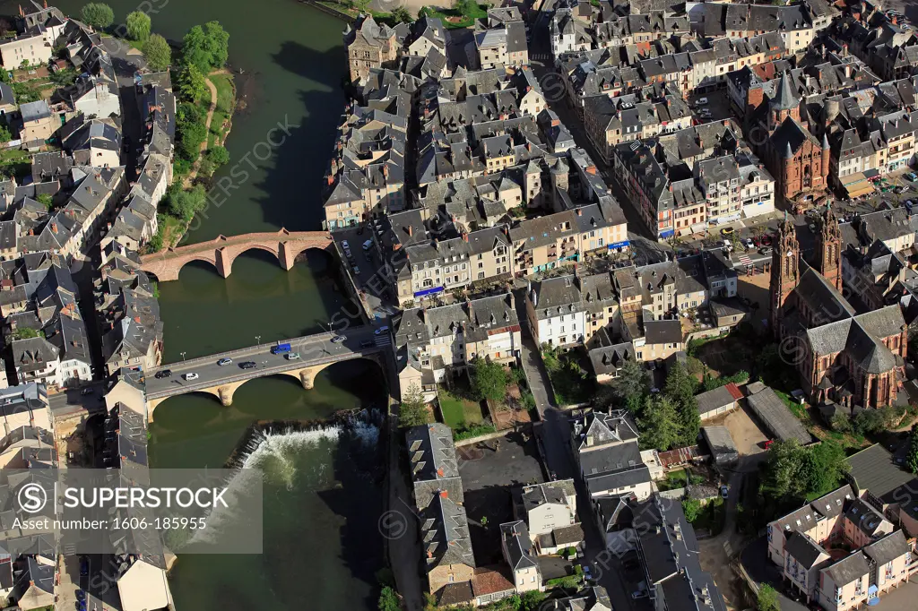 France, Aveyron (12), Espalion, a village on the banks of the Lot, it is crossed by a path of the pilgrimage of Saint Jacques de Compostela, (aerial photo),