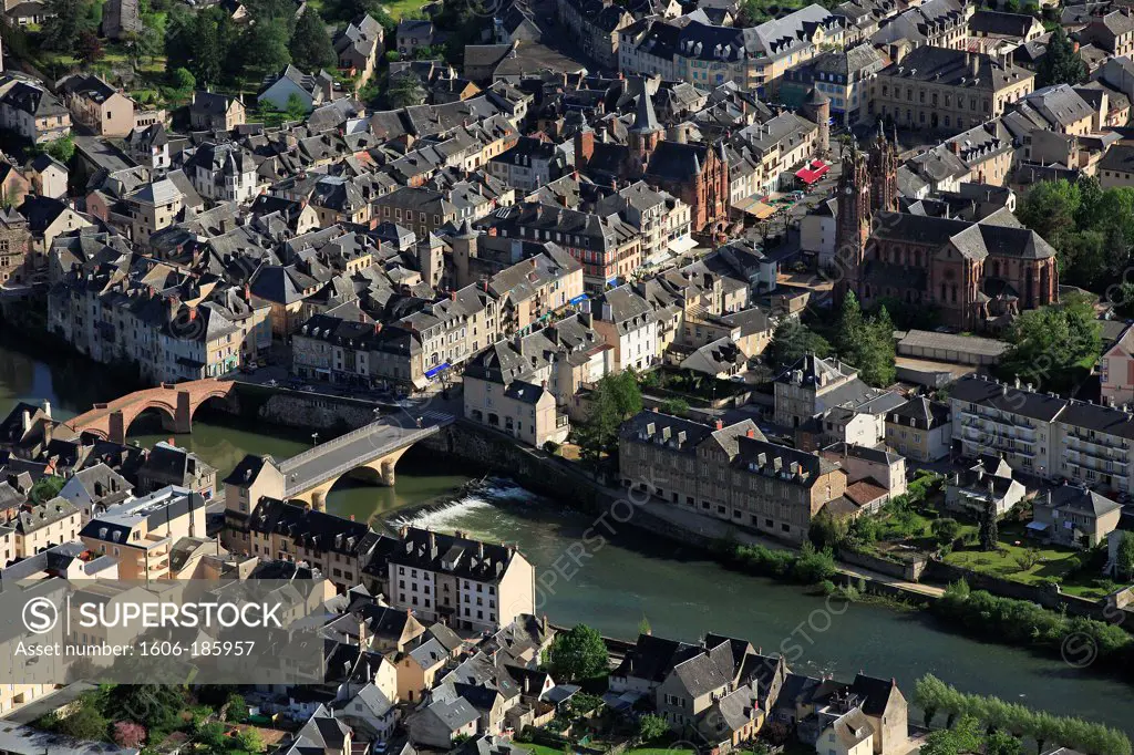 France, Aveyron (12), Espalion, a village on the banks of the Lot, it is crossed by a path of the pilgrimage of Saint Jacques de Compostela, (aerial photo),