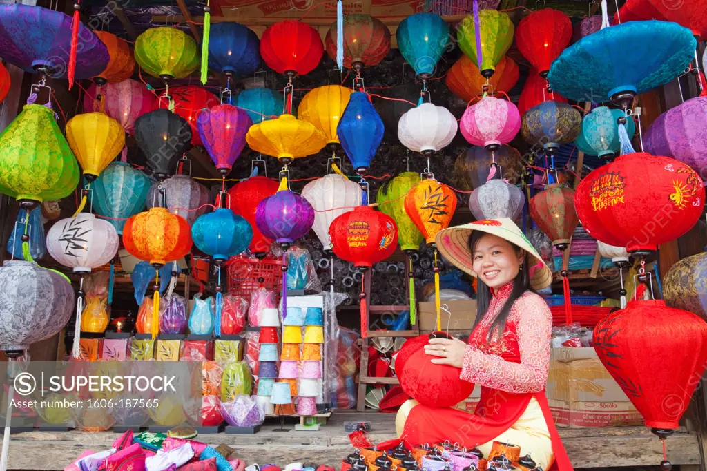 Vietnam,Hoi An,The Old Town,Girl Making Paper Lanterns