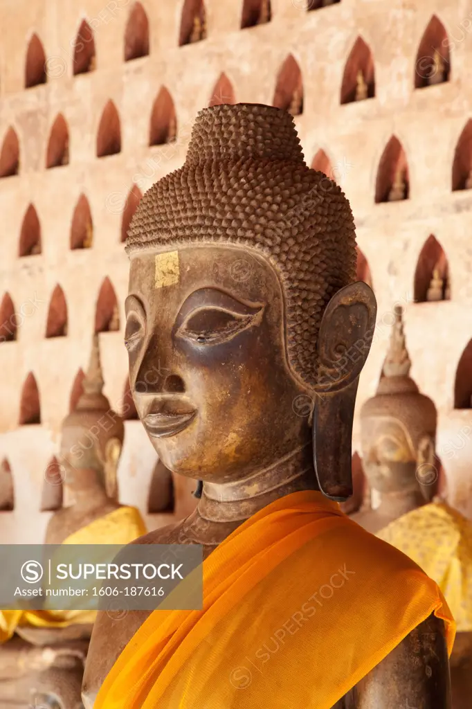 Laos,Vientiane,Wat Sisaket,Buddha Statues