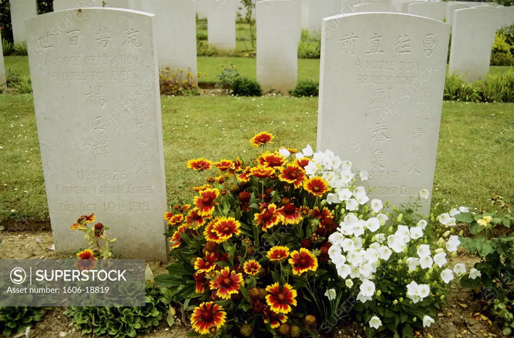 France, Picrdie, Somme, chineese cemetery, flowers