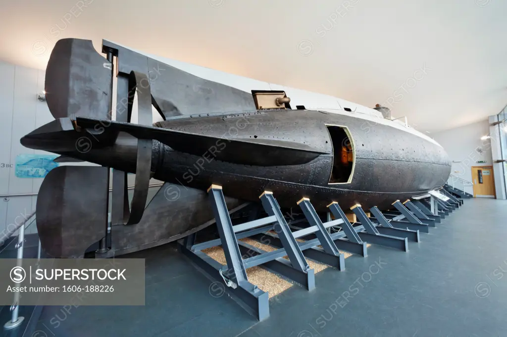 England,Hampshire,Gosport,The Royal Navy Submarine Museum,The Holland 1 Submarine (1901)