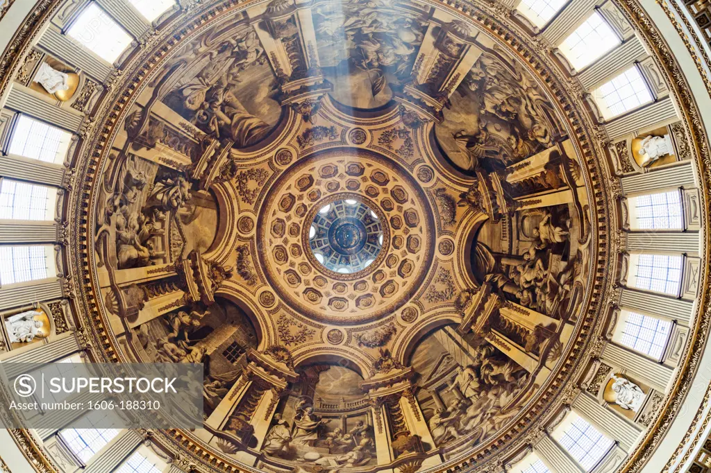 England,London,The City,St Pauls Cathedral,The Dome
