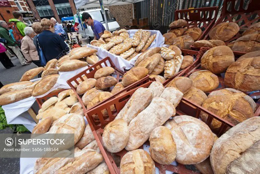 England,London,Clerkenwell,The Annual Italian Lady of Mount Carmel Festival,Italian Bread for Sale