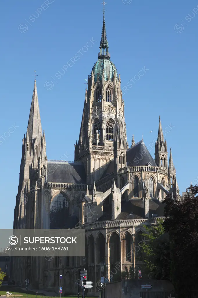 France, Normandy,  Basse-Normandie, Calvados, Bayeux, Notre Dame cathedral