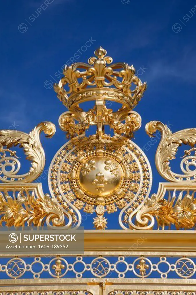 France, Paris, Versailles, Palace de Versailles, Detail of Royal Crown on Main Gateway