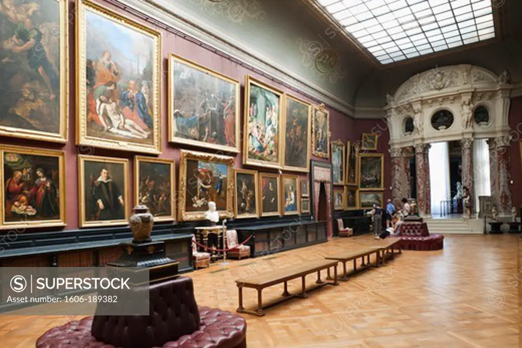 France, Ile-de-France, Chantilly, Chateau de Chantilly, The Paintings Gallery (Gallerie de Peintures)