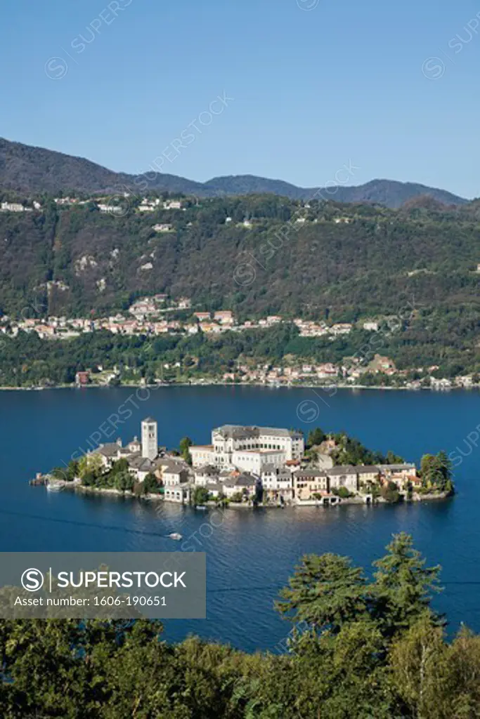 Italy, Piedmont, Lake Orta, San Giulio Island