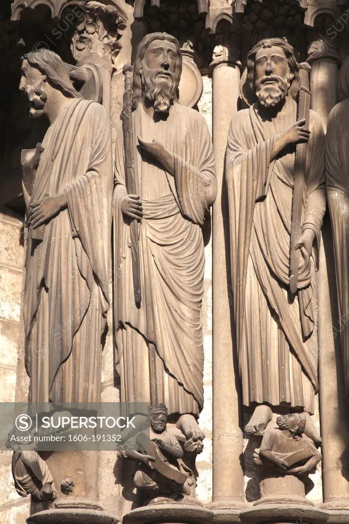 France, Centre val de Loire, Eure et Loir, Chartres, the cathedral (Unesco world heritage) south gate