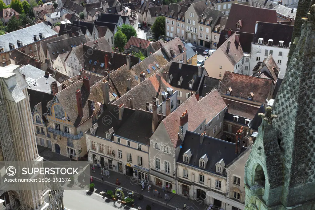 France, Centre val de Loire, Eure et Loir, Chartres, overview from the cathedral tower
