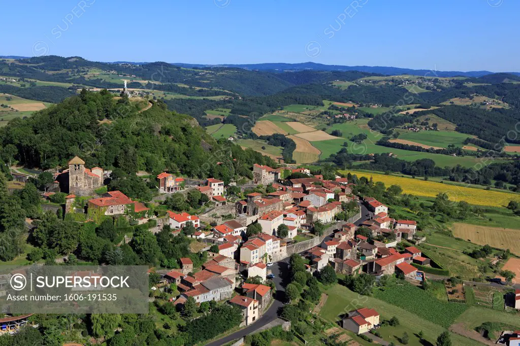 France, Puy-de-Dôme (63), Usson village perched on its volcanic peak, overlooking the Allier valley, it is labeled one of The Most beautiful villages of France (aerial photo)