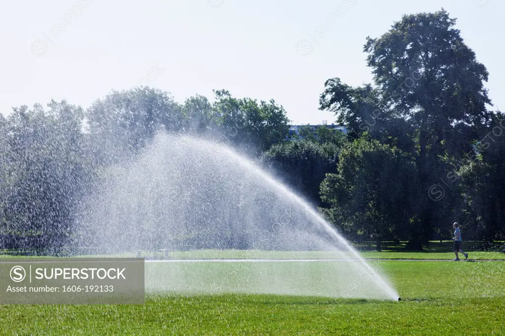 England,London,Regents Park,Watering System