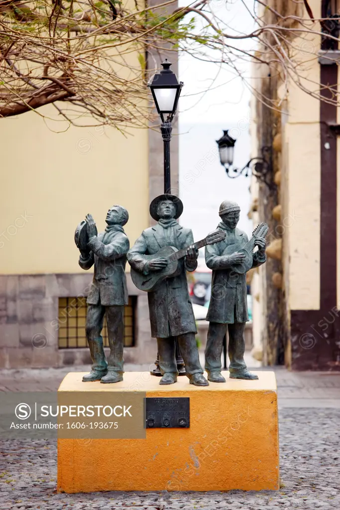 Spain, Canary Islands, La Palma, Santa Cruz, Vandal Plaza, Close Up Of The Statue Lo Divino