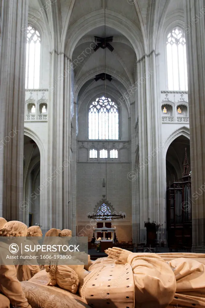 France, Loire Atlantique, Nantes, Cathedral Of St. Pierre And St. Paul, Tomb Of Francois Ii