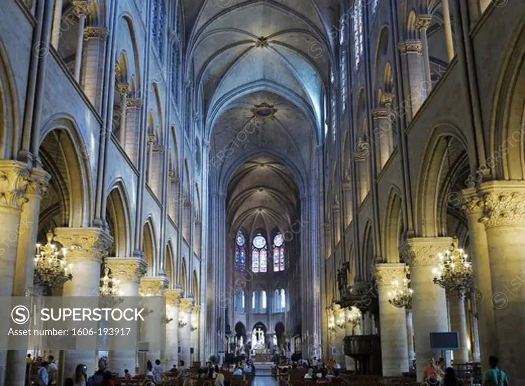 France, Paris, 4Th District, Inside The Cathedral Of Notre-Dame