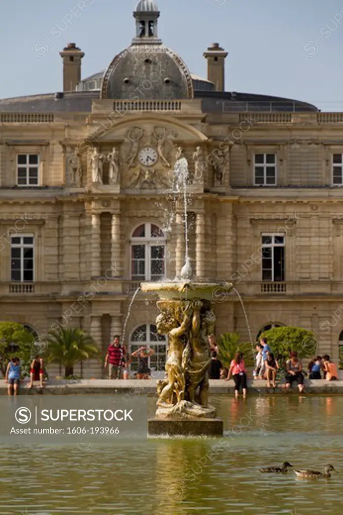 France, Paris (13Eme Arrondissement), Garden Of The Luxembourg