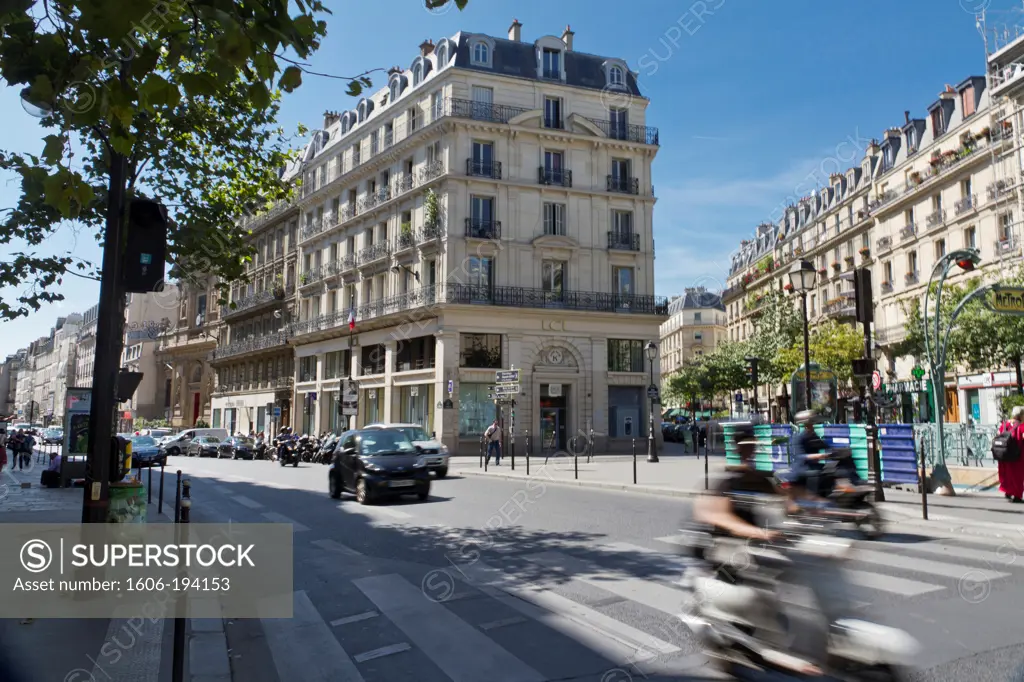 France, Paris, Crossroad (3Rd Arr)