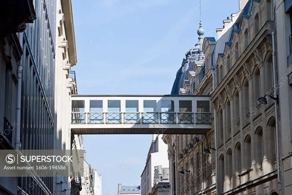 France, Paris, Passerelle Between Two Buildings
