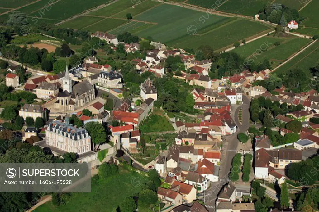 France, Saone-Et-Loire (71), Rully, Wine Village Of The Coast-Chalonnaise, Burgundy Aoc, Near The Chateau De Rully, Fourteenth And Sixteenth Centuries (Aerial Photo)