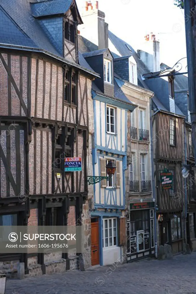France, Pays De La Loire, Sarthe (72), Le Mans, Cite Plantagenet, Medieval District, Doree Street