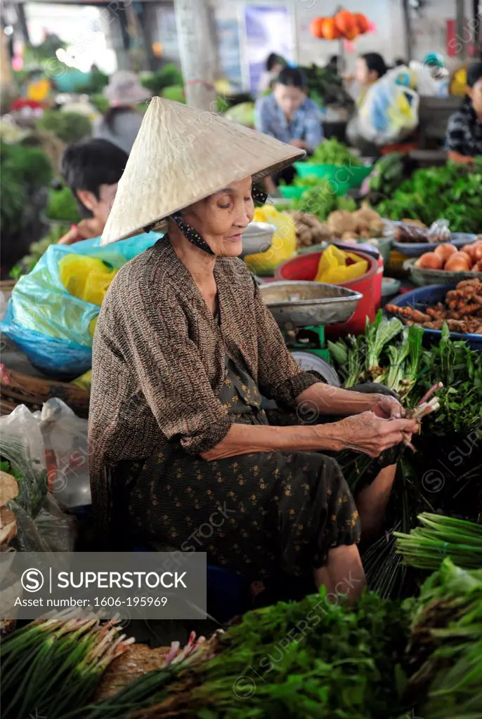 Vietnamese Woman Carrying Fruits For Sale In Cantho  In Mekong Delta, South Vietnam, Vietnam, South East Asia, Asia